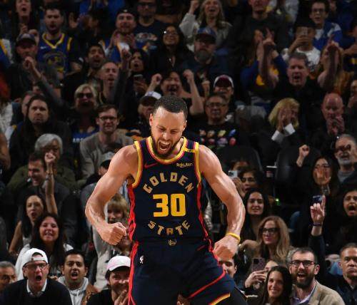 九游体育在线登陆-【观察】37岁库里如饮不老神泉，勇士冲刺坐五望三？