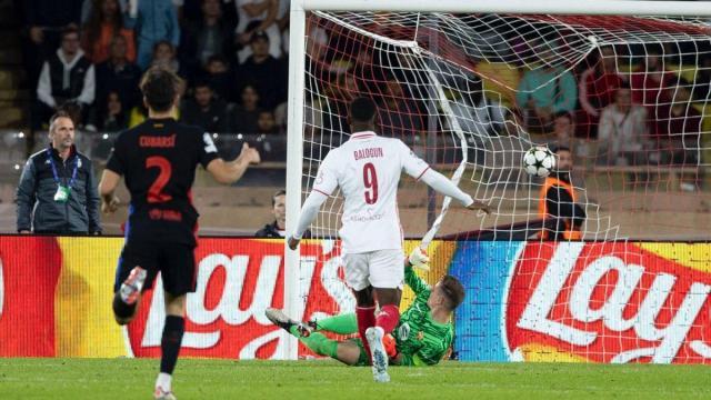 九游体育-梁宏业：笼罩哈维的阴云也在笼罩弗利克