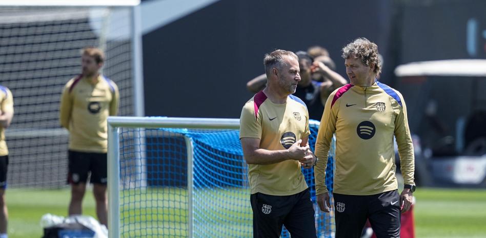 九游体育-西媒：弗里克的欧冠禁赛处罚暂缓执行，下周战纽卡可现场指挥