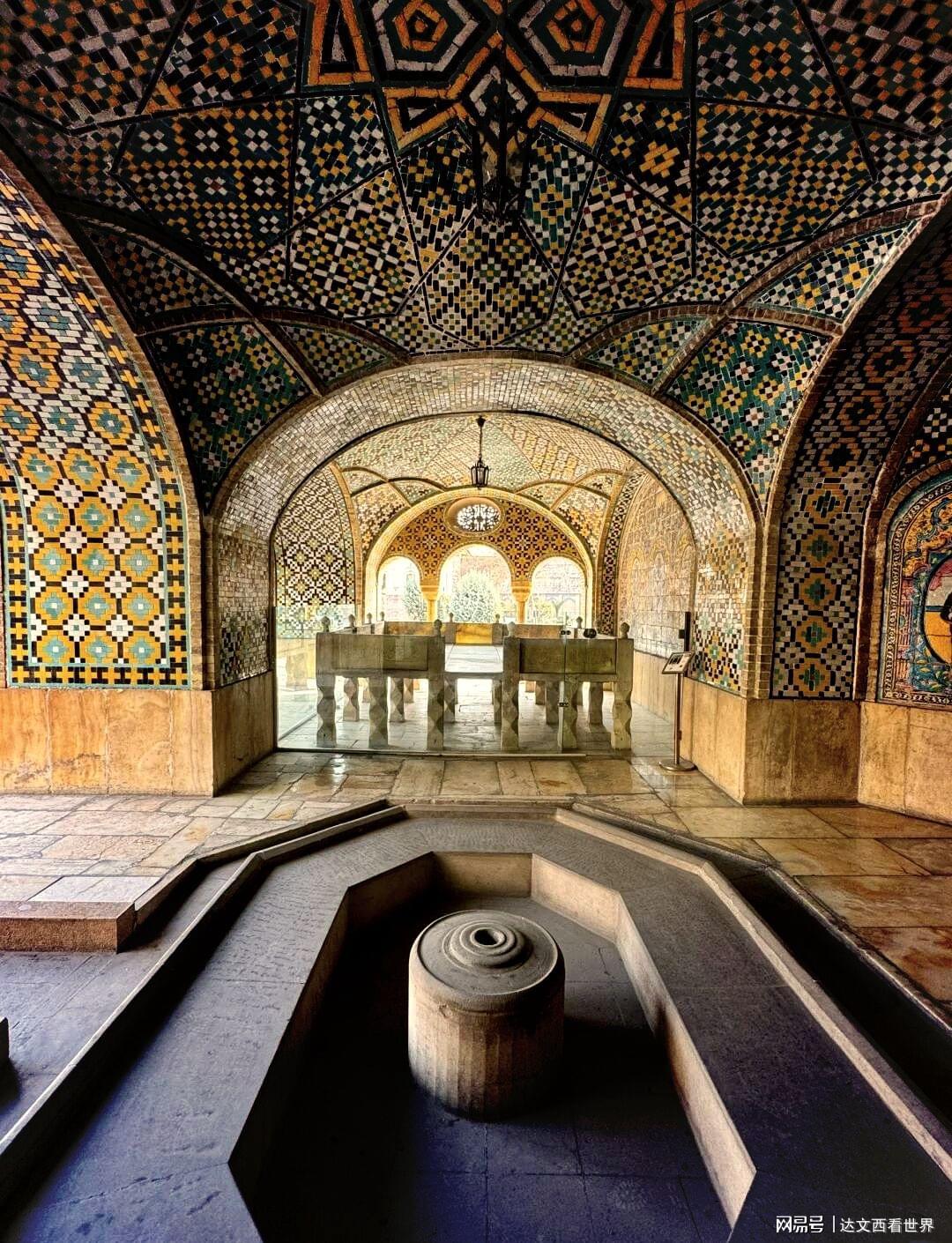 九游体育app官网-伊朗世界遗产玫瑰宫碎了，我们再也看不到它的璀璨！