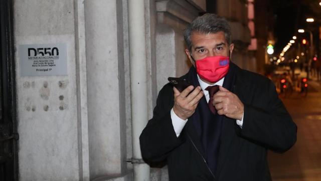 九游体育网页版-巴萨球迷的美丽故事助拉波尔塔渡过首个危机